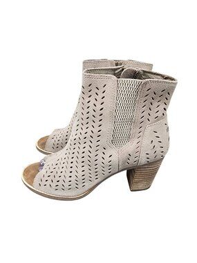 Toms Shoes Womens Size 7.5 Tan Suede Majorca Peep Toe Ankle Booties *Read*